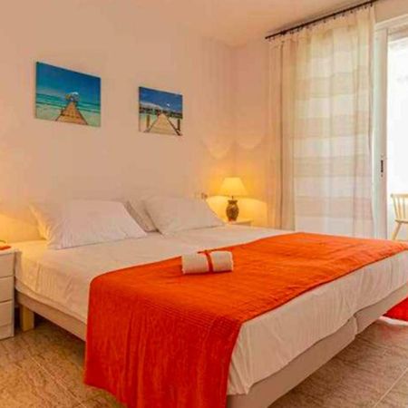 797 Holiday Rentals - Piso Para 4 Con Amplia Terraza Al Jardin Y Al Mar Benalmadena Ngoại thất bức ảnh