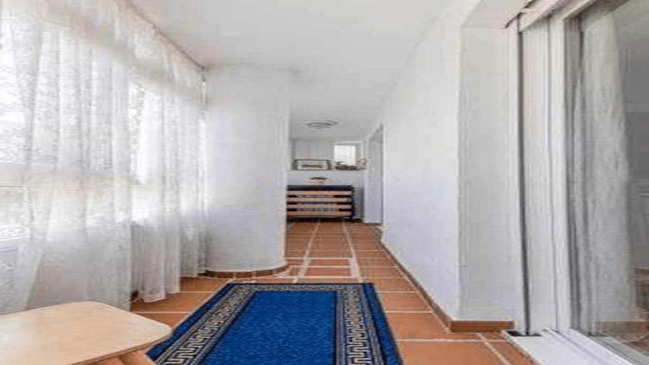 797 Holiday Rentals - Piso Para 4 Con Amplia Terraza Al Jardin Y Al Mar Benalmadena Ngoại thất bức ảnh